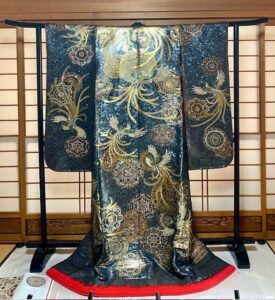 Woven mother of pearl kimonos